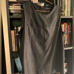 J BRAND PRISTINE LEATHER TOP quiet luxury sumptuous leather chic noire black!!